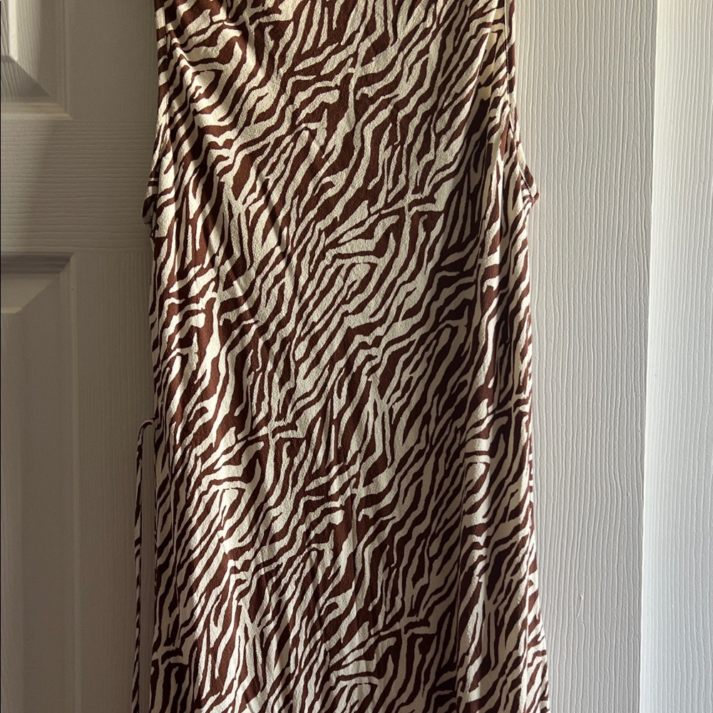 WAYF Zebra Print Sleeveless Maxi Dress Size M - Picture 7 of 8